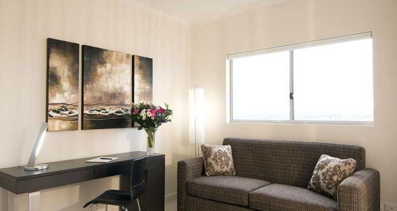 Oaks Ipswich Aspire Suites 외부 사진